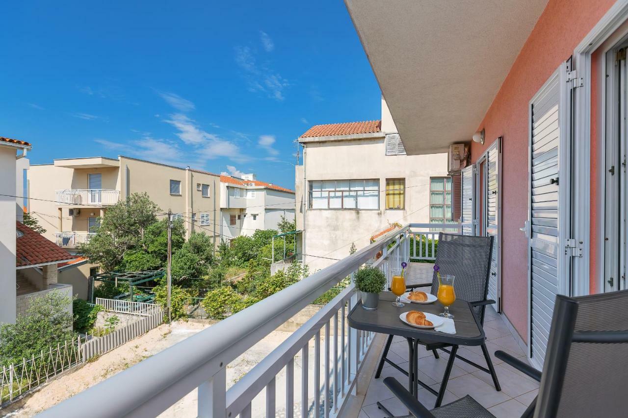 מאקרסקה Apartments Marija מראה חיצוני תמונה