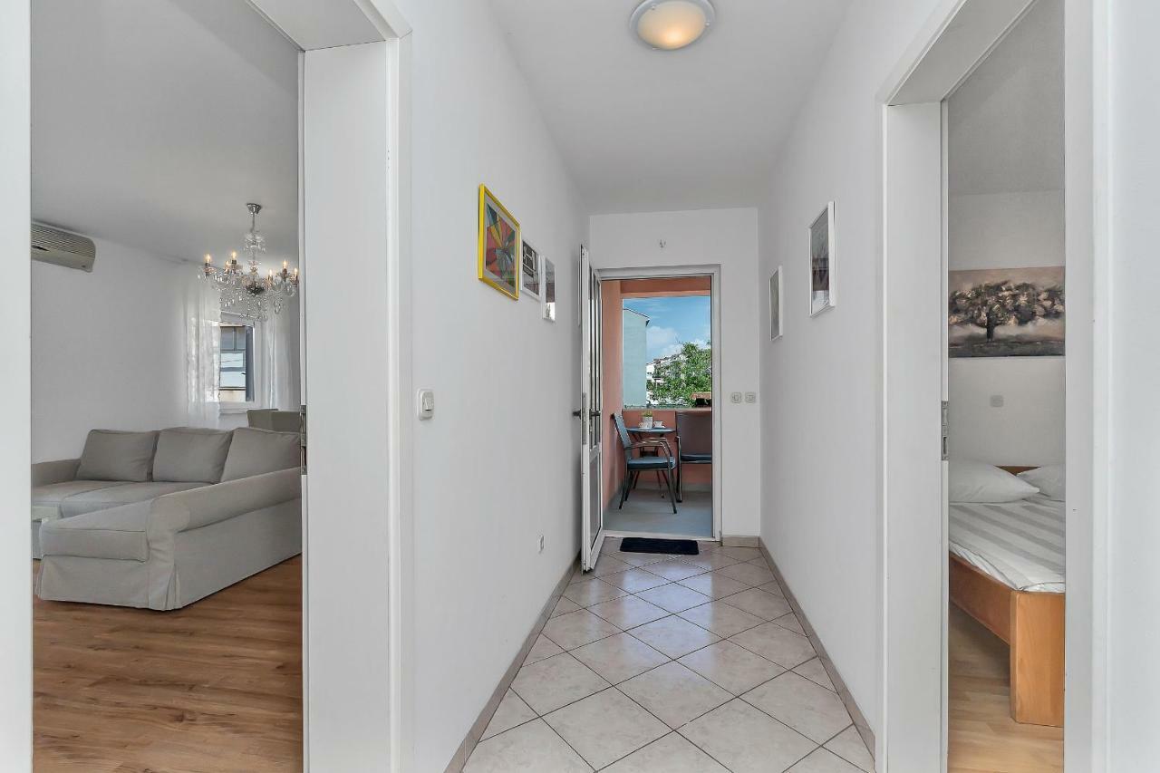 מאקרסקה Apartments Marija מראה חיצוני תמונה