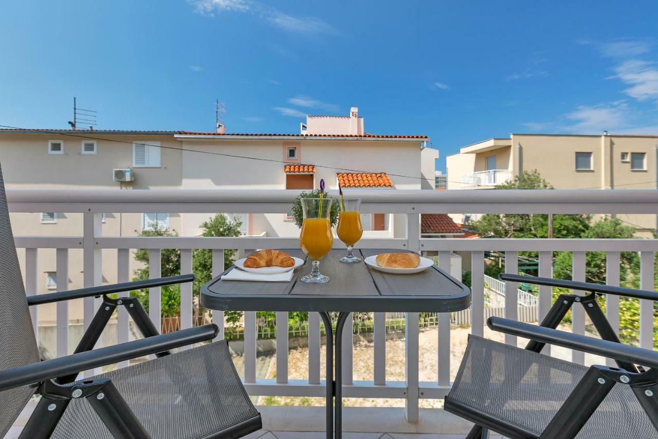 מאקרסקה Apartments Marija מראה חיצוני תמונה
