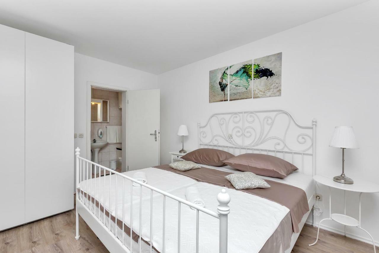 מאקרסקה Apartments Marija מראה חיצוני תמונה